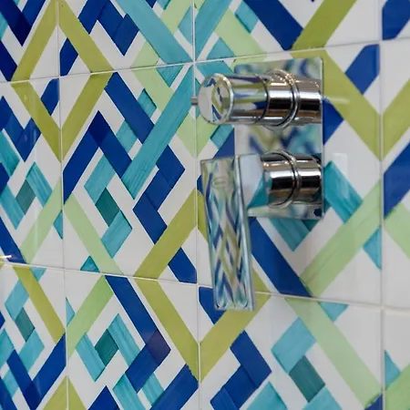 Reginna Lighthouse マイオーリ