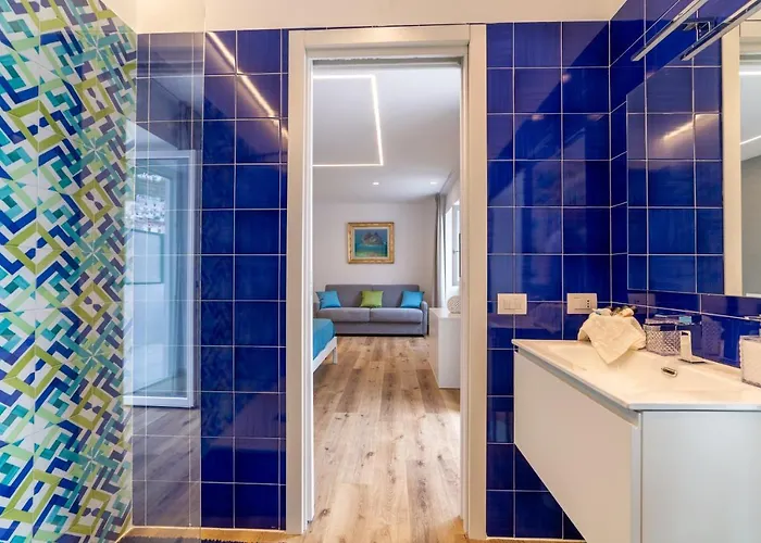 Reginna Lighthouse 4* マイオーリ